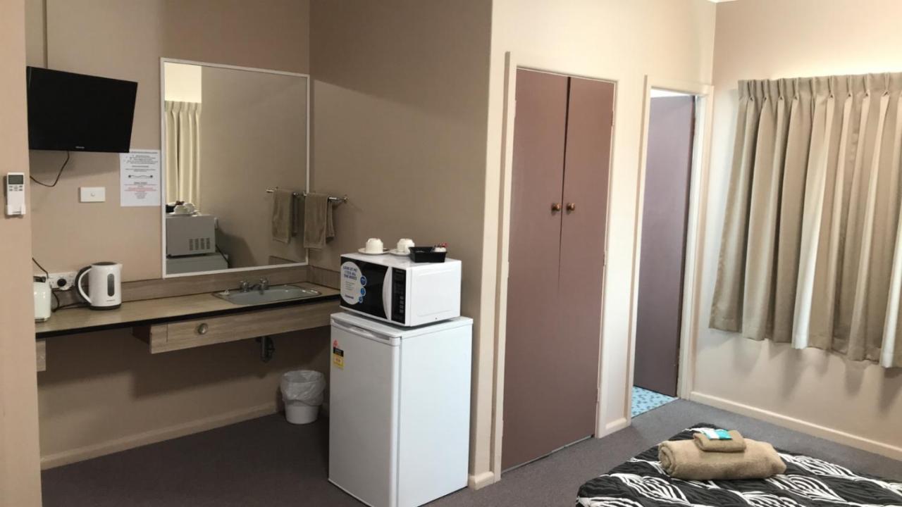 Manning River Motel Taree Exterior photo